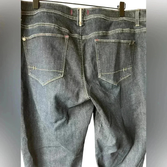 L.L. Bean True Shape Jeans, High Rise Straight-Leg 16 - Picture 5 of 6